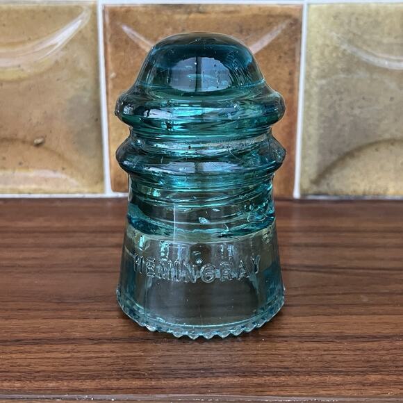 Vintage Hemingray No 9 Glass Insulator Aqua Blue - Picture 1 of 7